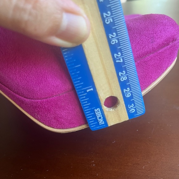 Fuschia Suede Barbie Platform Heel Round Toe Shoe Party Dress Art Chic Prom Date - Picture 15 of 15